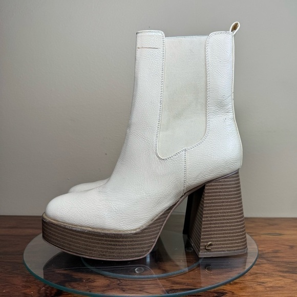 Circus NY Sam Edelman Stace Platform Chelsea Boots - Picture 6 of 17
